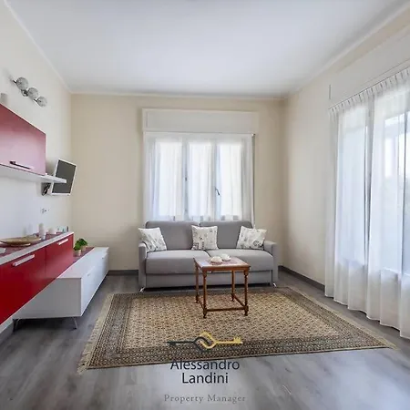 Casa Laura Comodissima Al Centro E Spiagge Daire *
